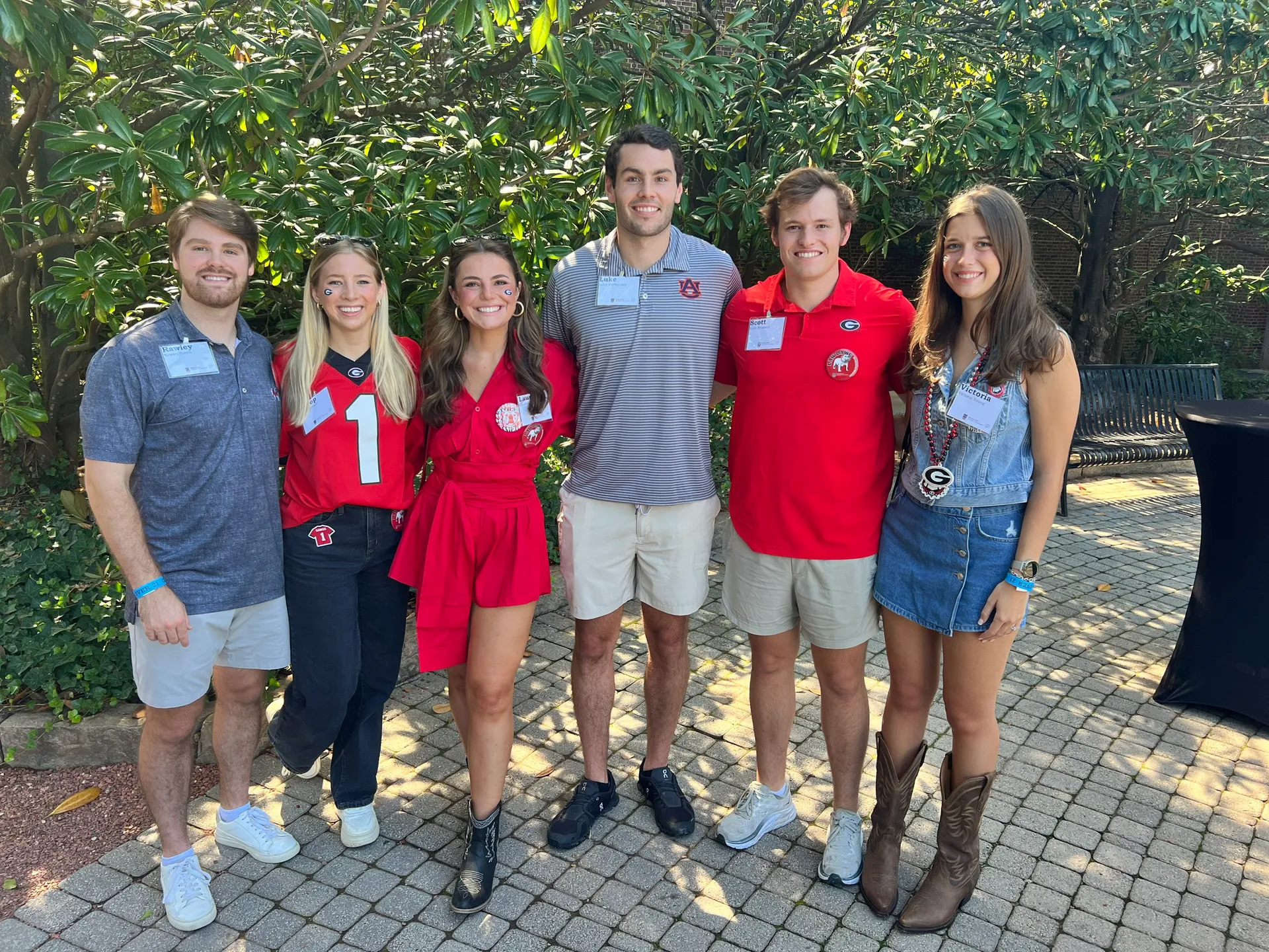 Boutique Red Bahama Mama Romper Size M - Image 2