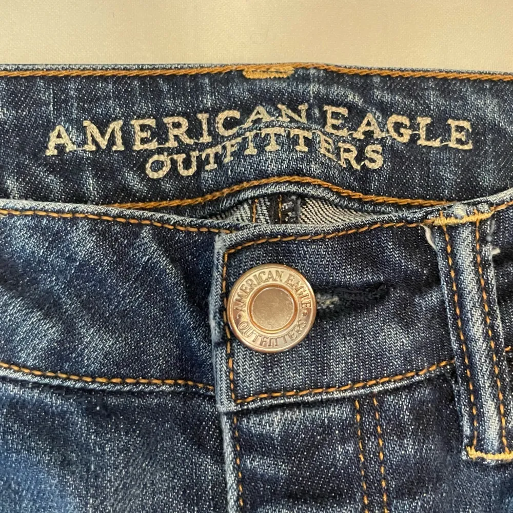 American Eagle Outfitters Lowrose Skinny Stretch Women’s Button Fly Blue Jeans - Image 5
