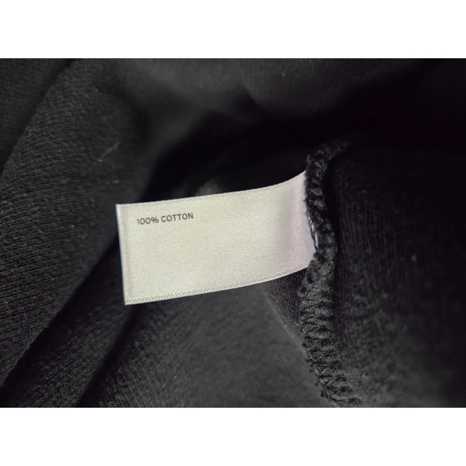 Duluth Trading Women's Solid Crewneck Sweatershirt Pullover Medium Front Pockets Black - Image 3