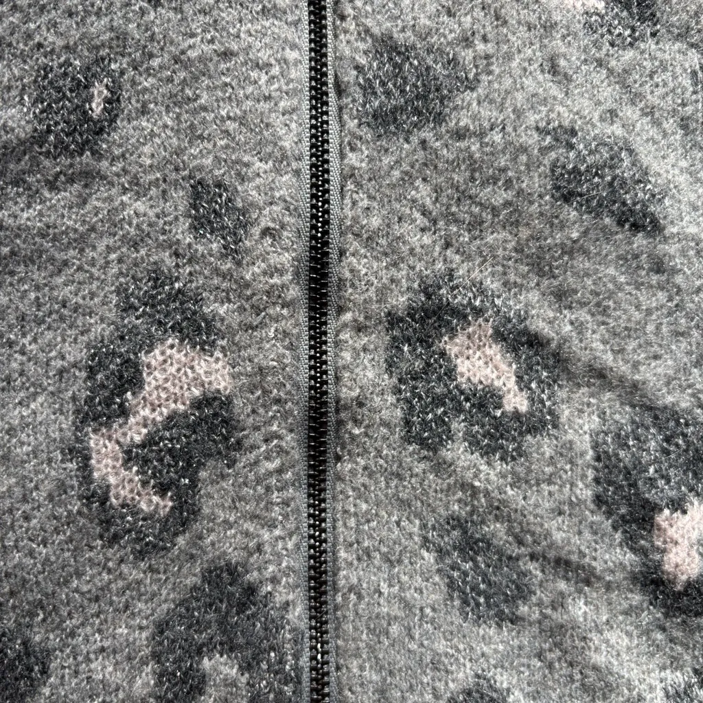 CHICO'S Elongated Coatigan Cardigan Zipper Animal Print Cheetah Cozy Sz Med (2) - Image 4