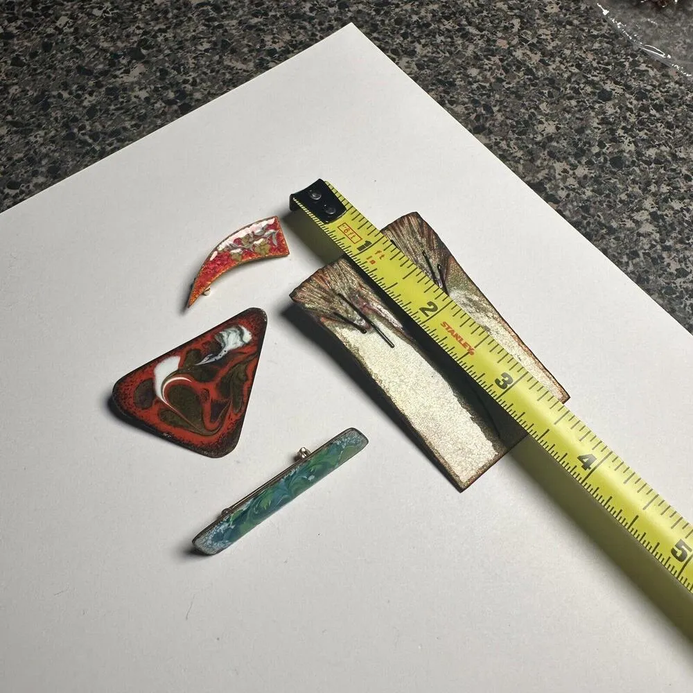 Handcrafted Enamel Brooch Pin Lot Of 4 Enameled Metal Hand Made - Image 8
