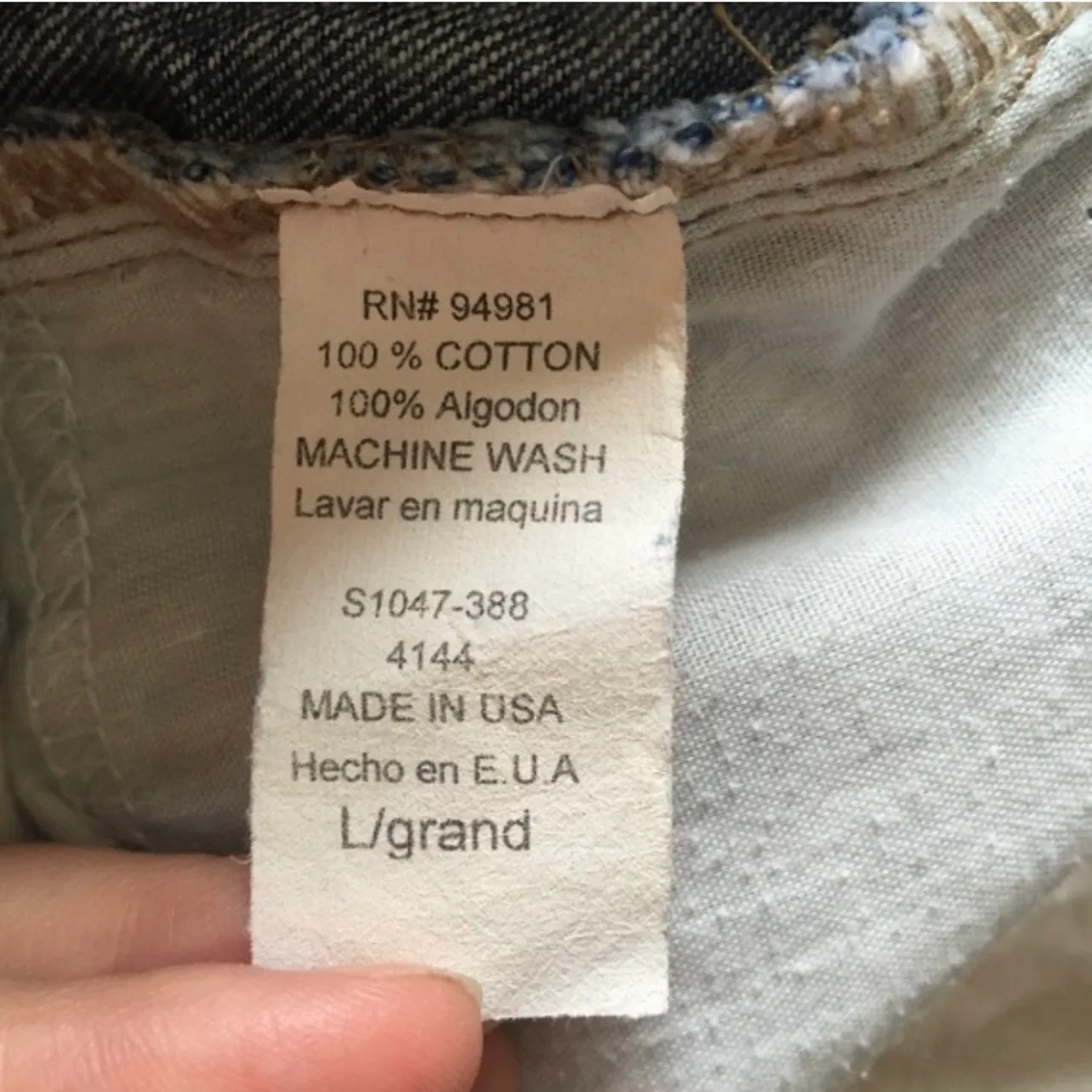 Vintage Y2K Low Waisted Distressed Denim Jean Raw Hem Mini Skirt - Image 5