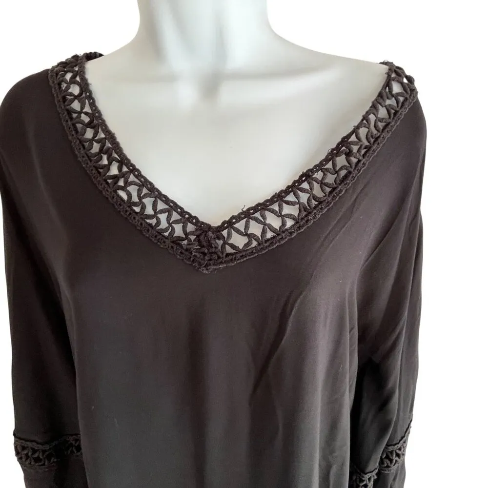 Womens Medium Black Poncho Top With Crochet Trim 87s - Image 3