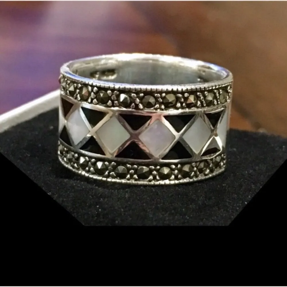 Onyx Marcasite Mother of Pearl Sterling Silver 925 Harlequin Inlay Ring 7.5 - Image 2