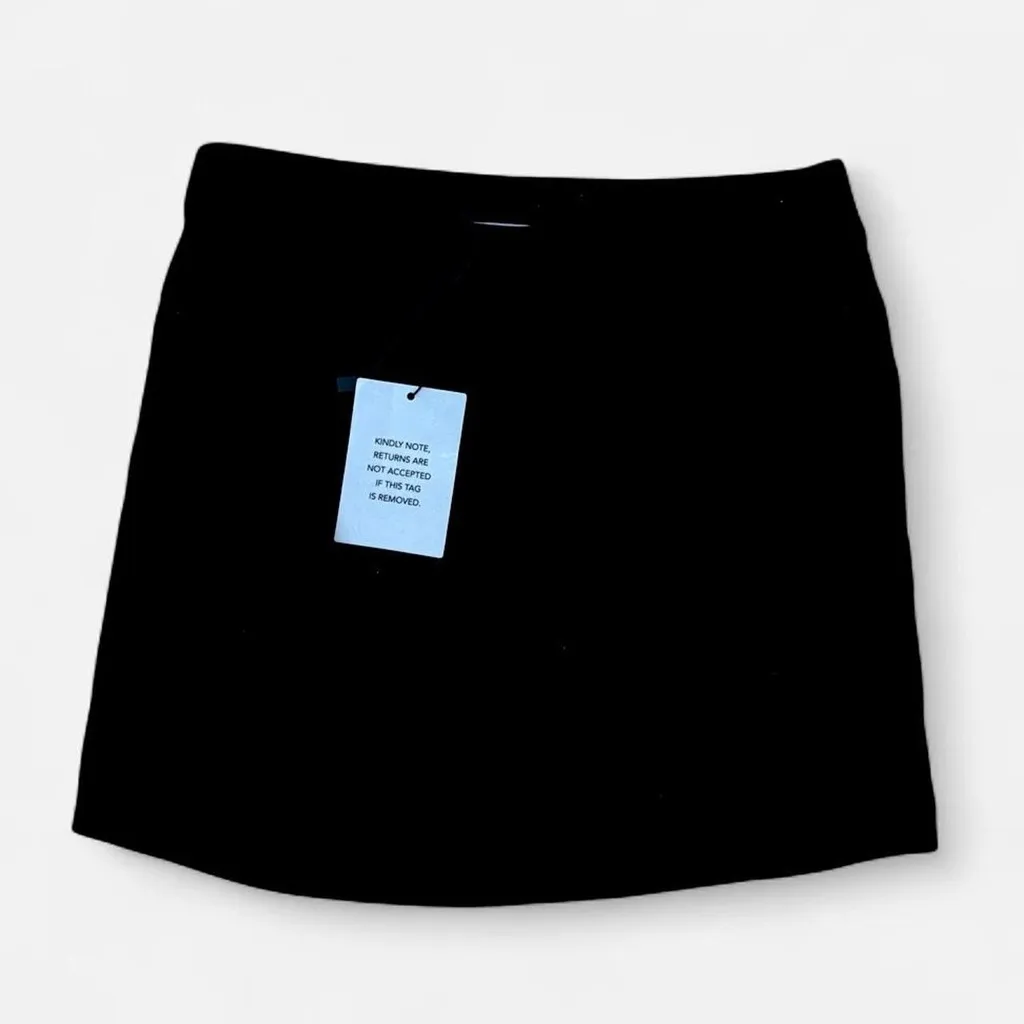 Revolve Superdown MARKS SKIRT SET IN BLACK - Image 4