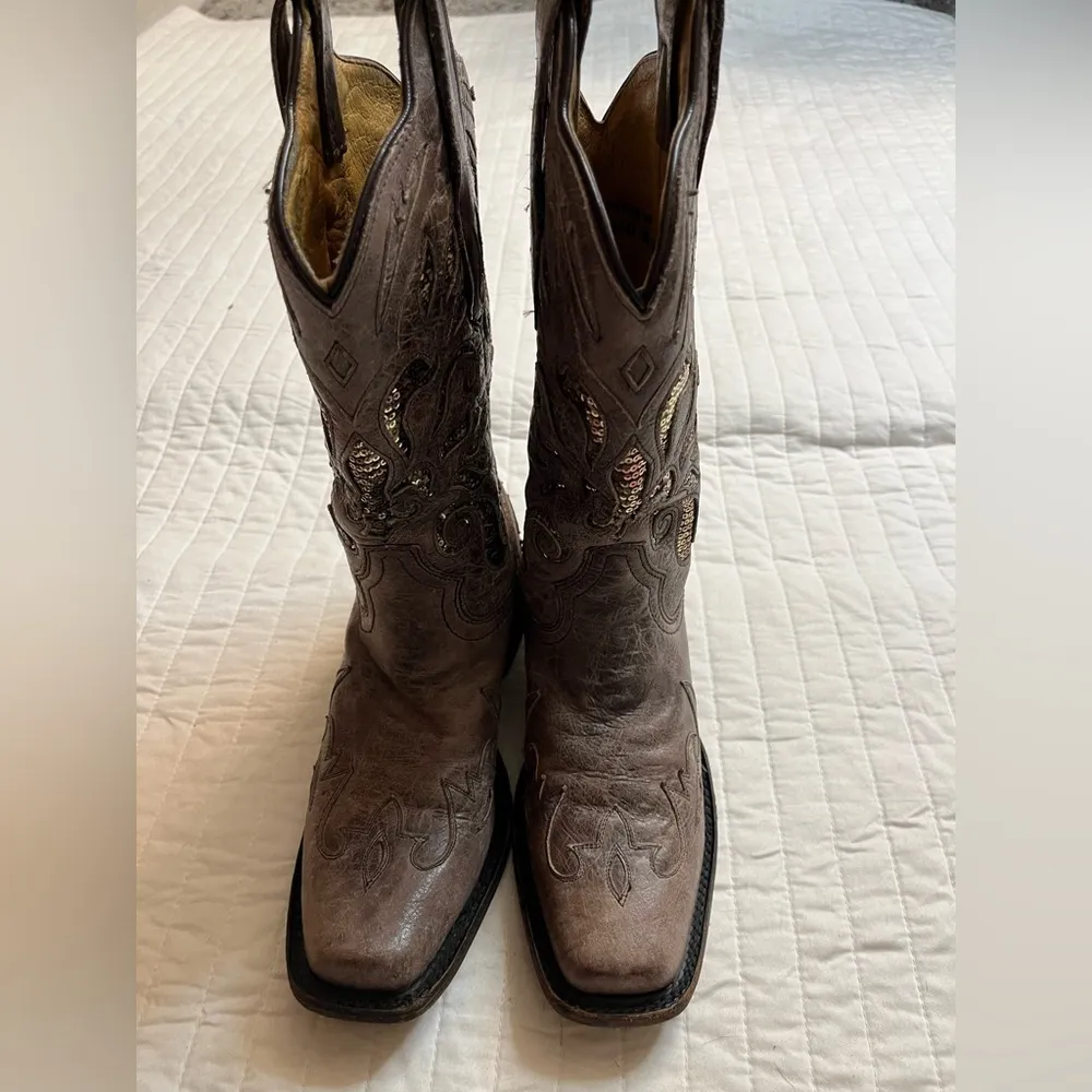 Corral distressed sequin inlay cowboy boots - Image 6