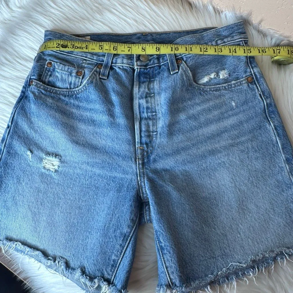 Levi's 501 Cut Off Distressed Jean Shorts Size 28 - Image 9