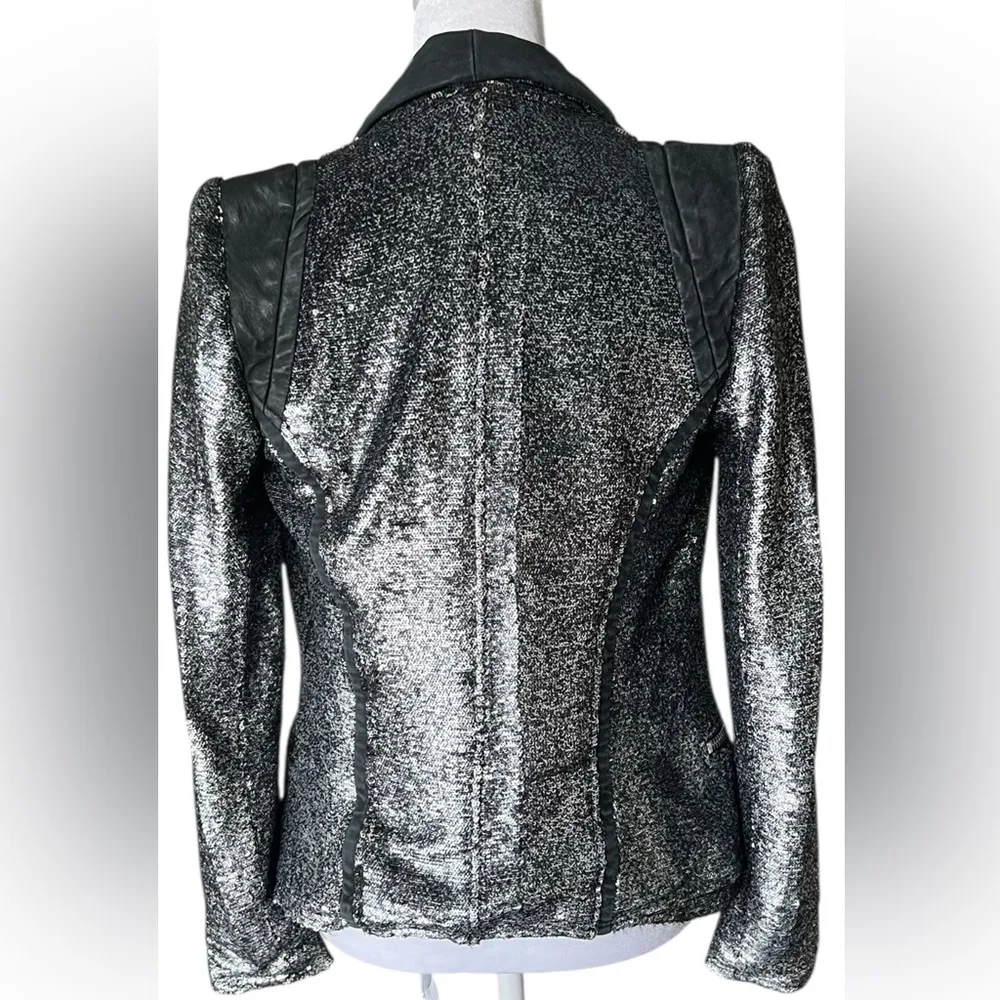 IRO Metallic Silver and Black Blazer - Image 8
