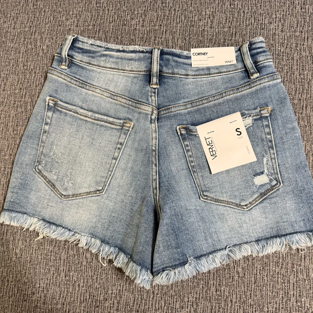 Vervet Women’s Cortney Mom Distressed Denim Shorts - Image 3