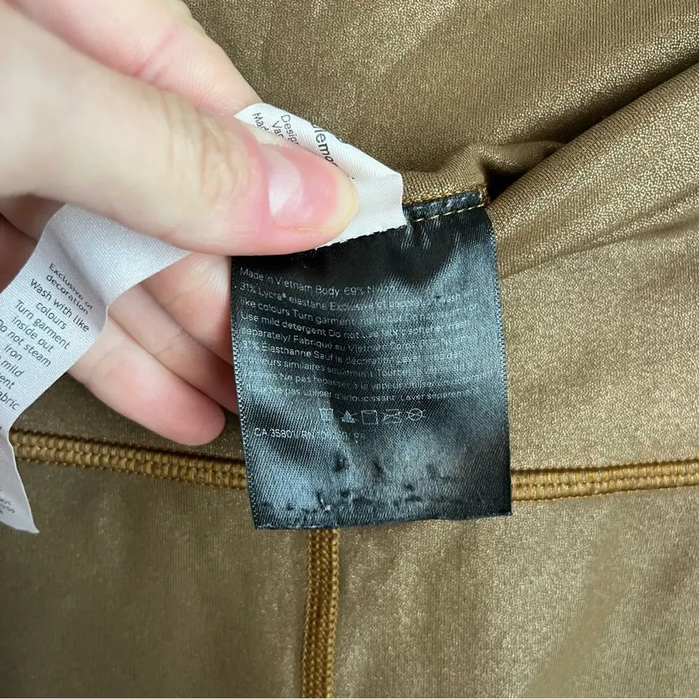 Lululemon Wunder Under High-Rise Tight *Foil 28"
Matte Copper Foil - Image 6