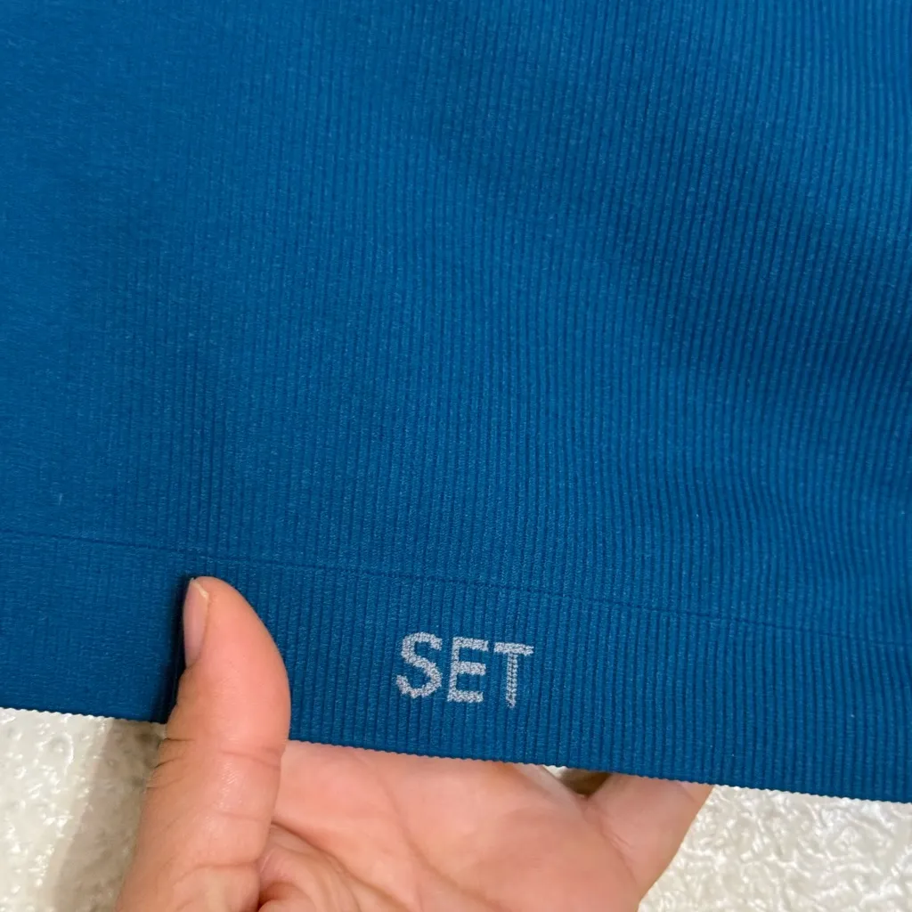 Set active sculptflex teal color One-Shoulder Crop Top sports bra size Small - Image 4