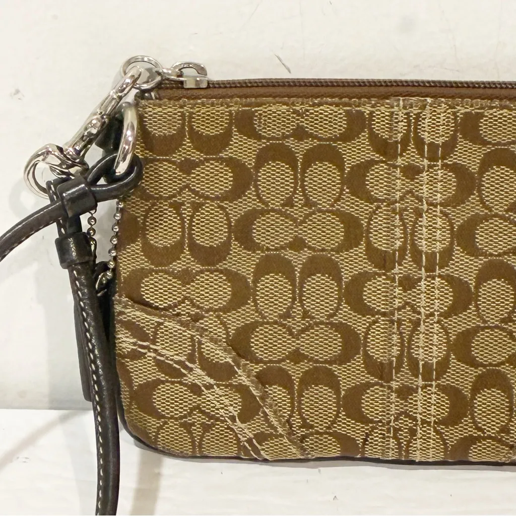 Coach‎ Jacquard Logo Brown Tan Zip Leather Clutch Wristlet Bag Pouch - Image 2