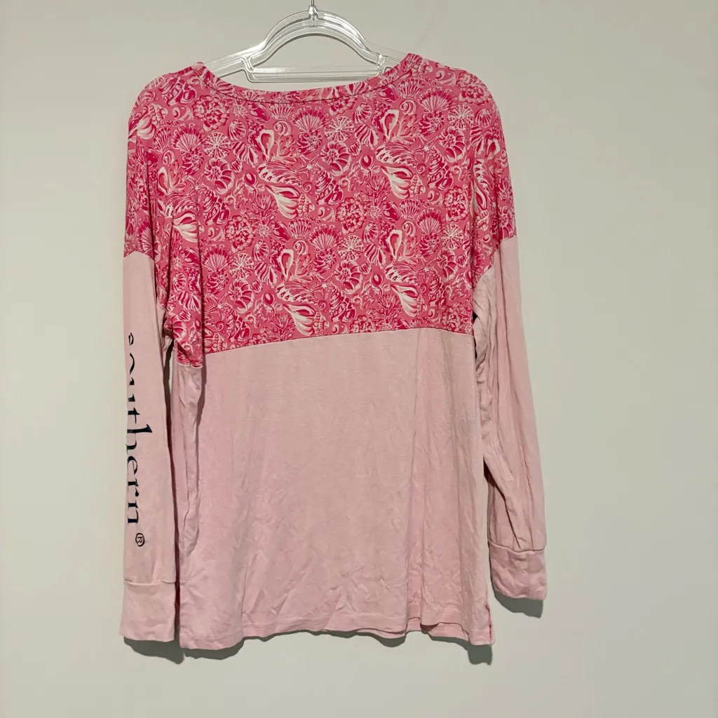 Simply Southern Seashell Long Sleeve Pocket Top‎ Pink size medium - Image 2