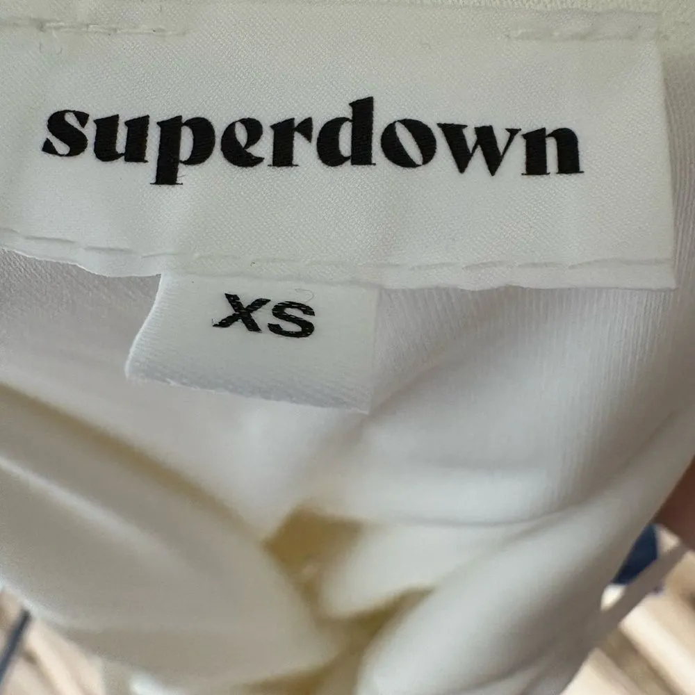 Superdown Mini Dress Size XS White One Shoulder Bow Side Slit Chic Cocktail - Image 6