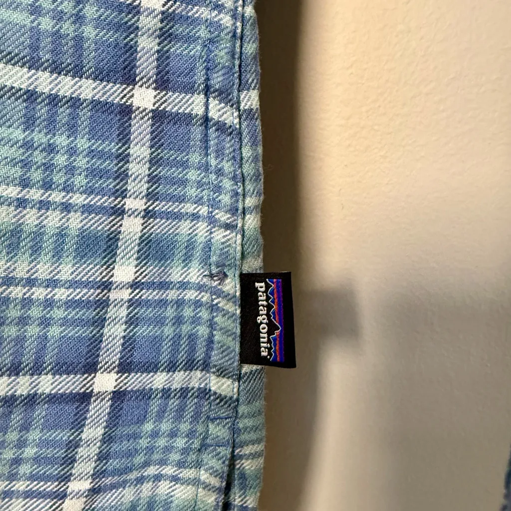 Patagonia Women’s Heywood Flannel Blue Plaid Button-Down Shirt | 14 - Image 2
