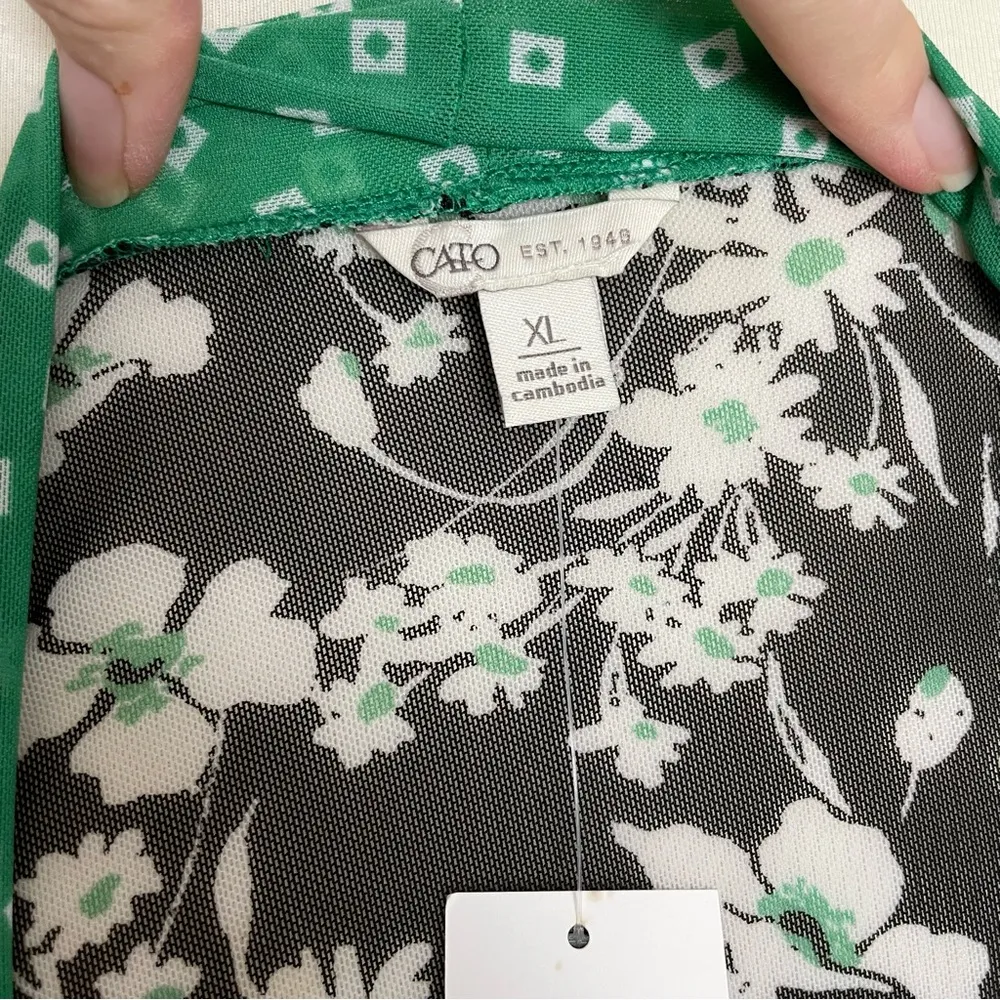 Cato Kimono Cardigan Wrap Floral Tie Front Slinky Lightweight Boho Green Black - Image 8