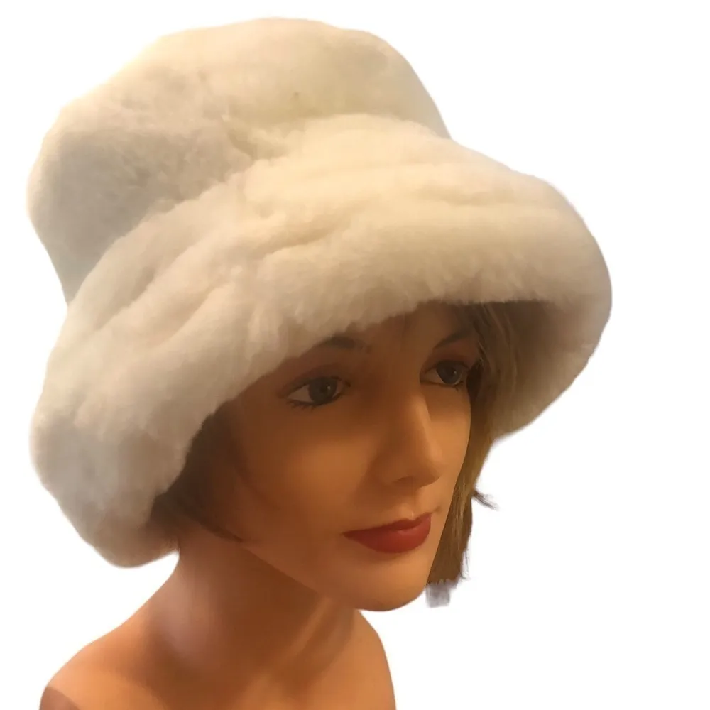 Faux Fur Mob Wife Bucket Hat Winter White Luxurious Plush One Size Lined Goddess - Image 2
