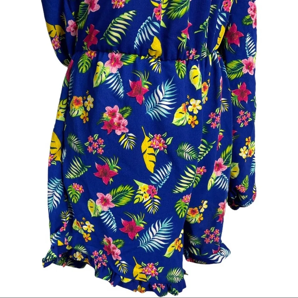 NWT Romeo & Juliet Couture Ruffle Hem Floral Romper M - Image 7