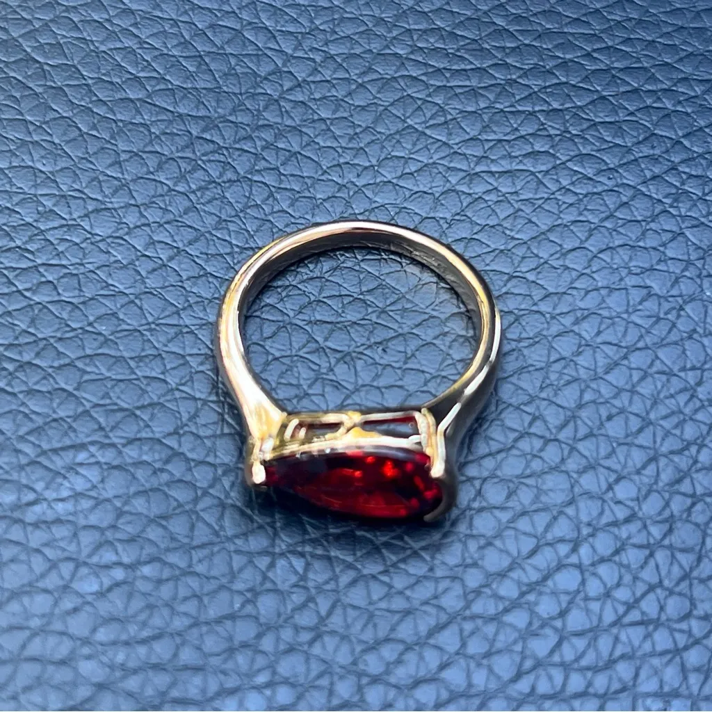 Gold Lamitate Radiant Red Teardrop Ring Size 8 - Image 3