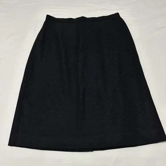 Vintage Giorgio Armani Le Collezioni 100% Wool Black Size 8 Business Skirt - Image 1
