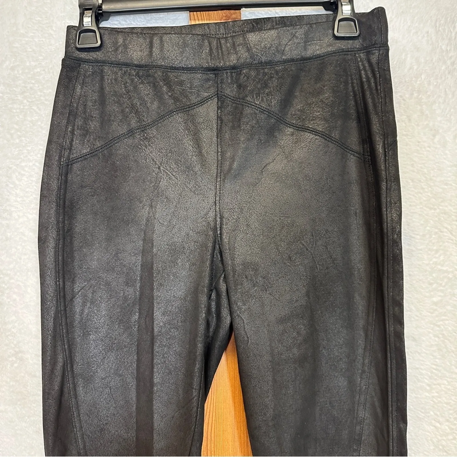 Free People Black Midnight Vegan Suede Skinny Pants Size‎ XS - Image 4