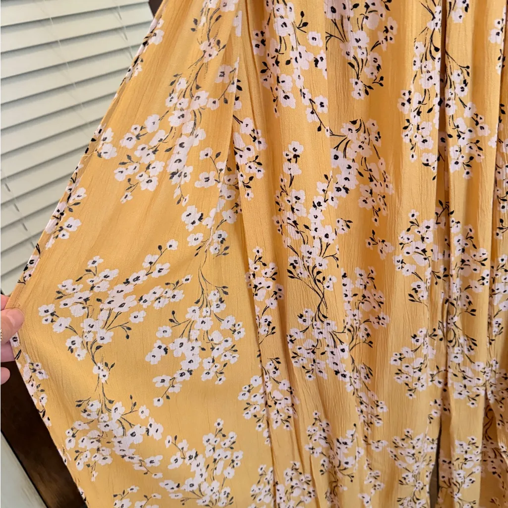 Billabong NWT Floral Yellow Wide-Leg Pants with Faux Wrap on Legs - Image 7