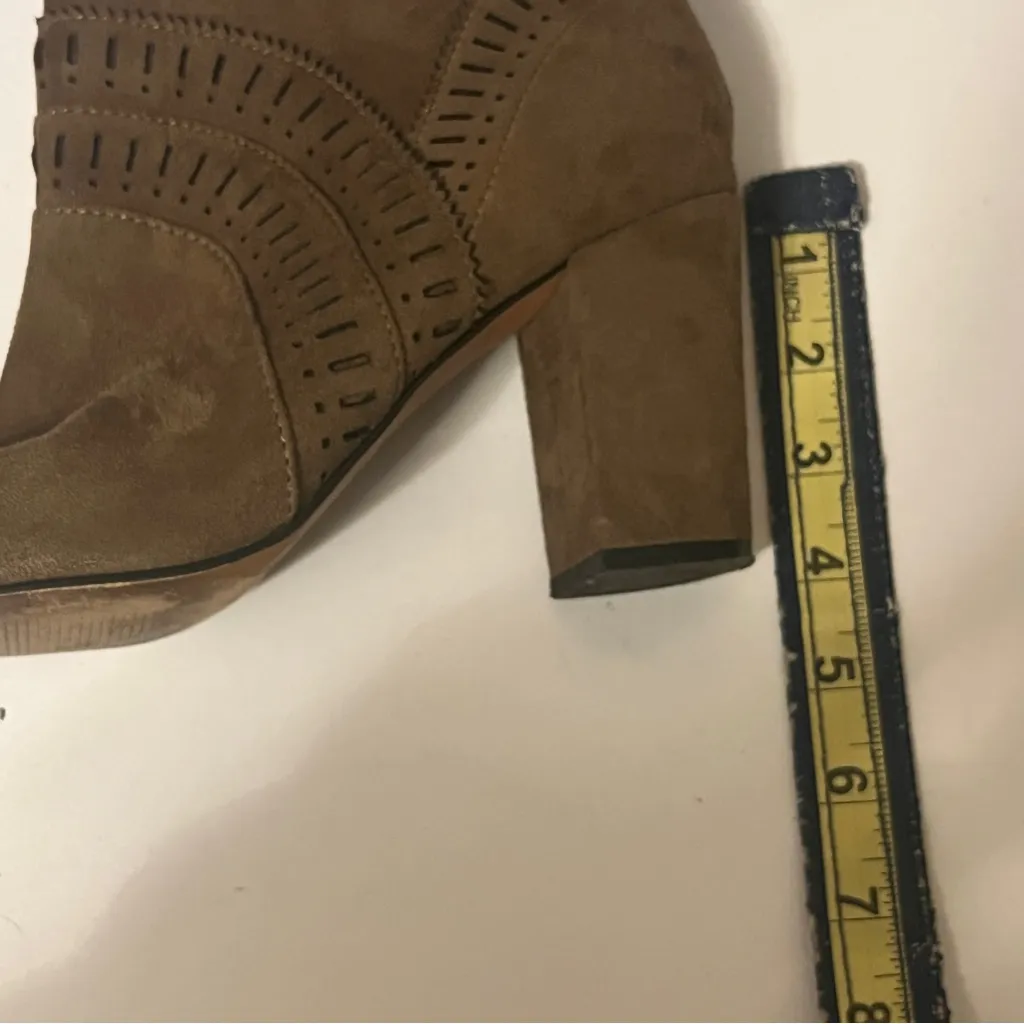 Studio Brown Ankle Booties Tan Size 8.5 - Image 7