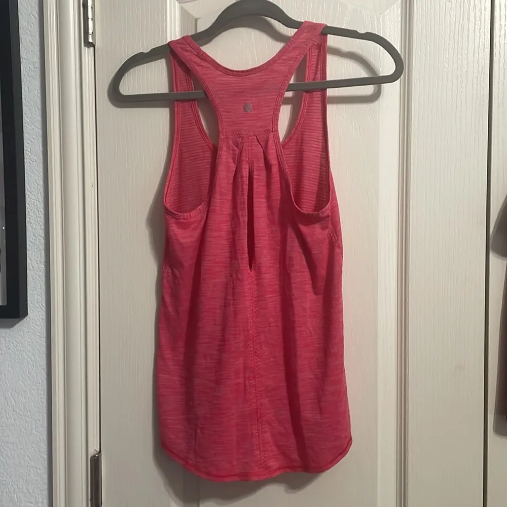 Lululemon Salute the Sun Singlet II in Heathered Boom Juice - Image 4