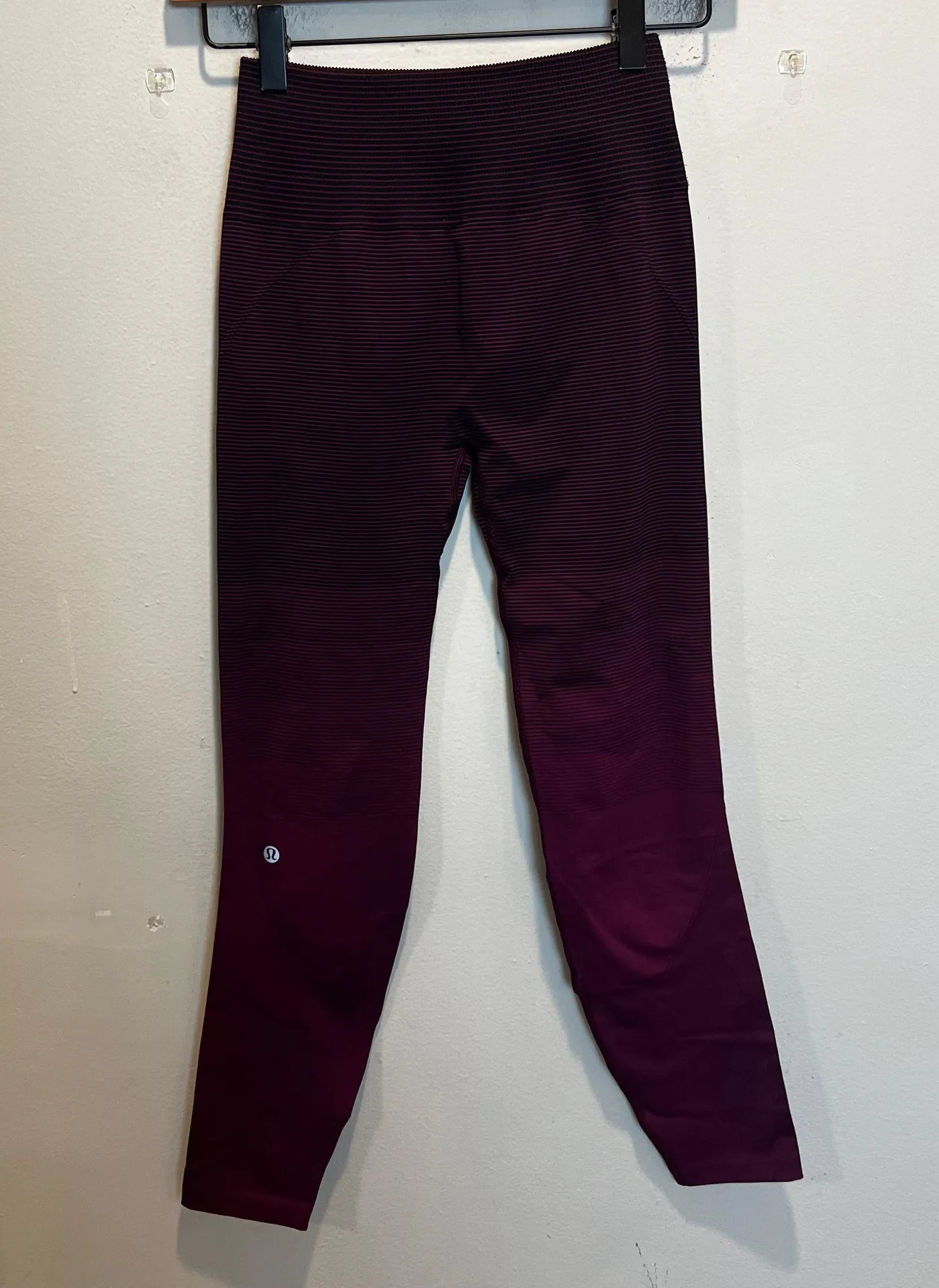 - Ebb to Train Tight Wash Marvel Black Athletic Training Leggings Gym - Image 4