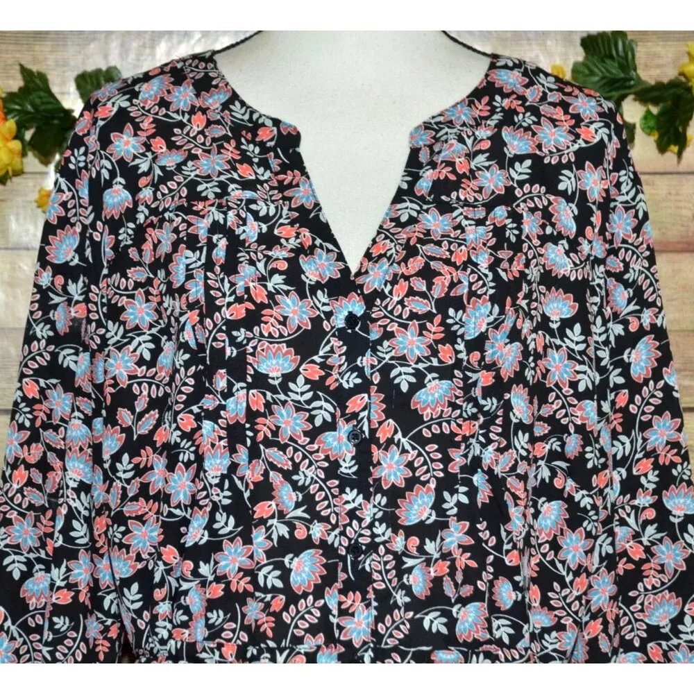 Terra & Sky Black Colorful Floral Blouse Plus Size 2X Button Front V-Neck Belt - Image 2