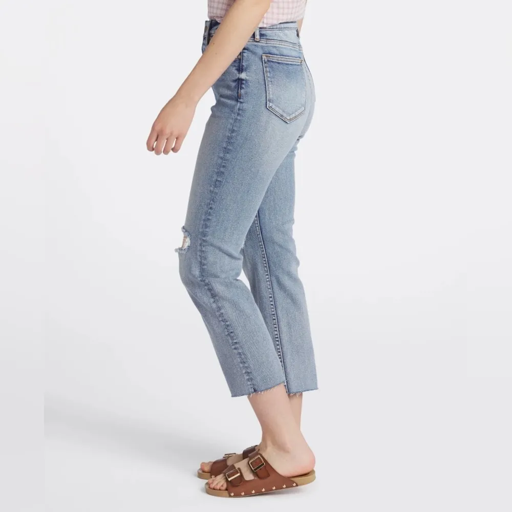 Vigoss (24) Hige Rise NWT Stevie Straight Crop, Raw Hem, light wash - Image 16