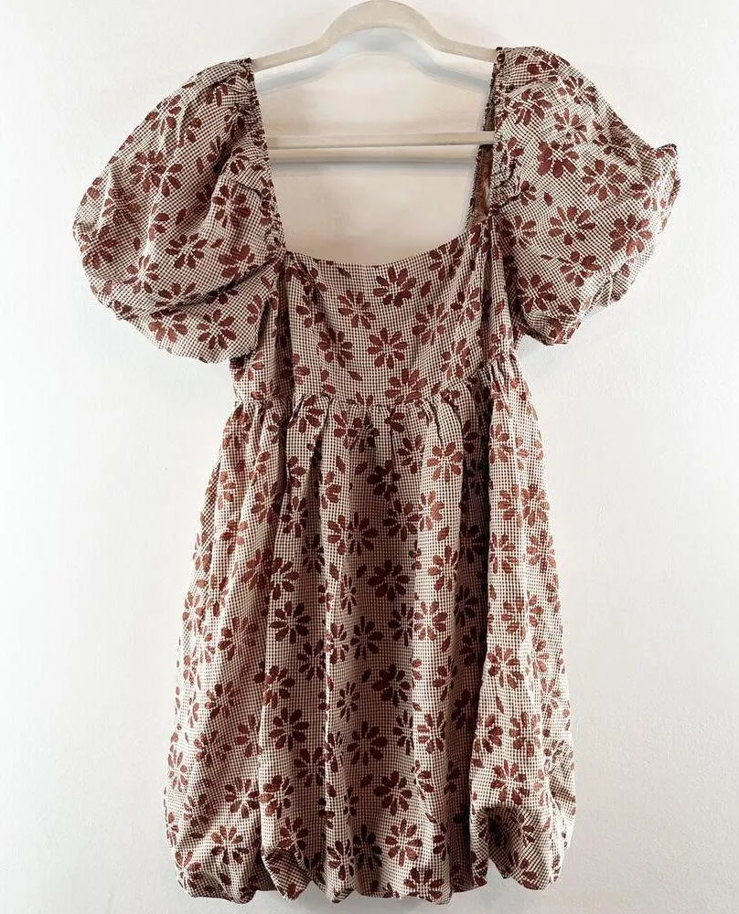 Storia Short Puff Sleeve Square Neck Floral Daisy Bubble Hem Mini Dress Brown M - Image 2