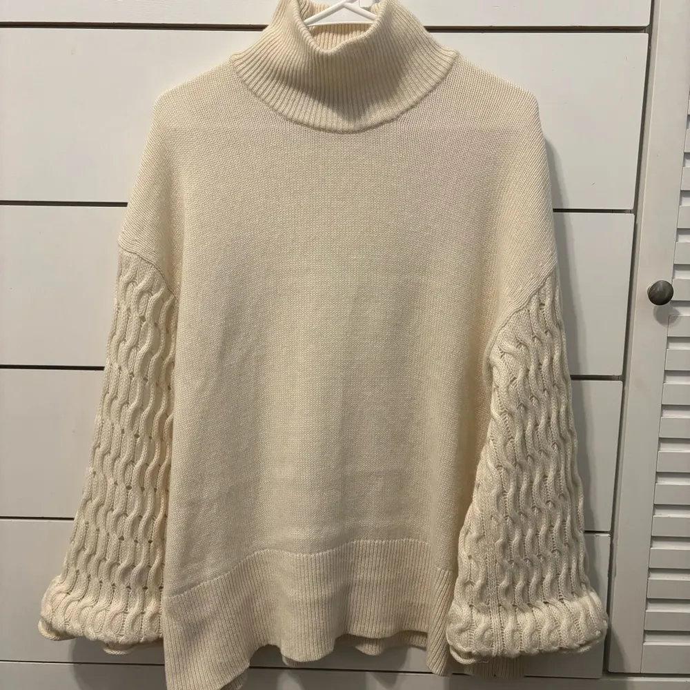 Theory Cashmere Dropped Shoulder Turtleneck Sweater - Image 3