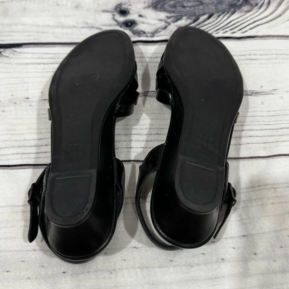 SAS Strippy Low Wedge Black Sandals Women's 9.5 M Tripad Leather Comfort Strappy - Image 4