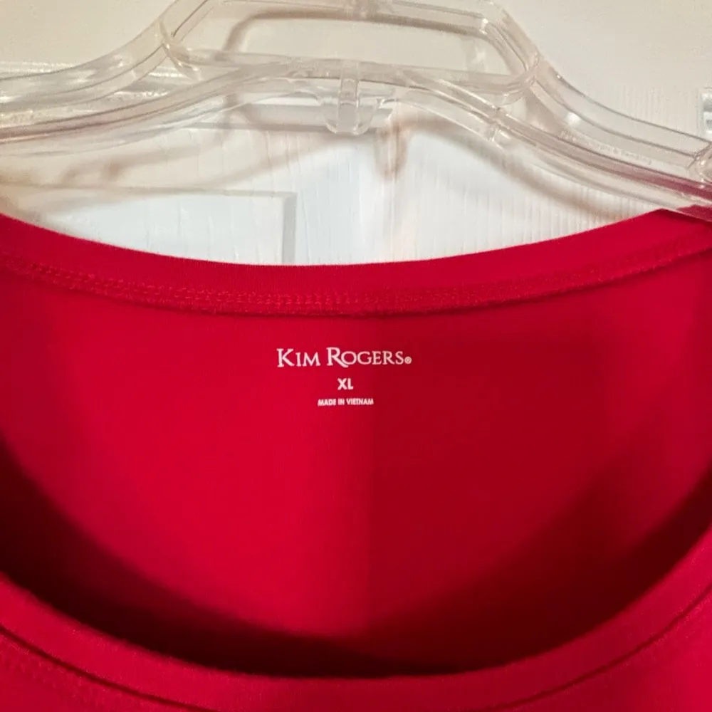 Great condition Kim Rogers red top. Size XL. - Image 3