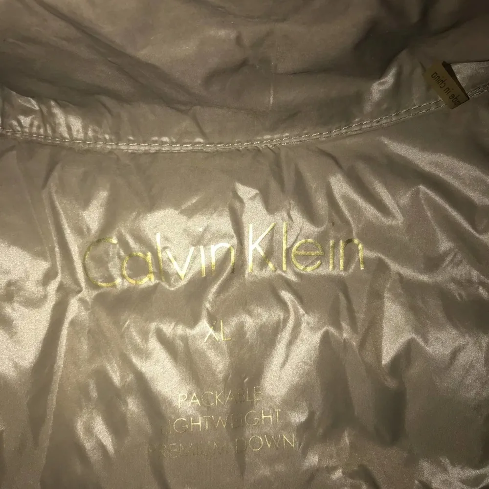 CALVIN KLEIN BROWN PUFFER URBAN CHIC SLEEK JACKET SIZE XL - Image 3