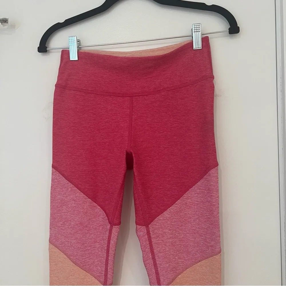 Outdoor Voices Warmup 7/8 Leggings Flamingo Pink Hot Pink Size Small - Image 3