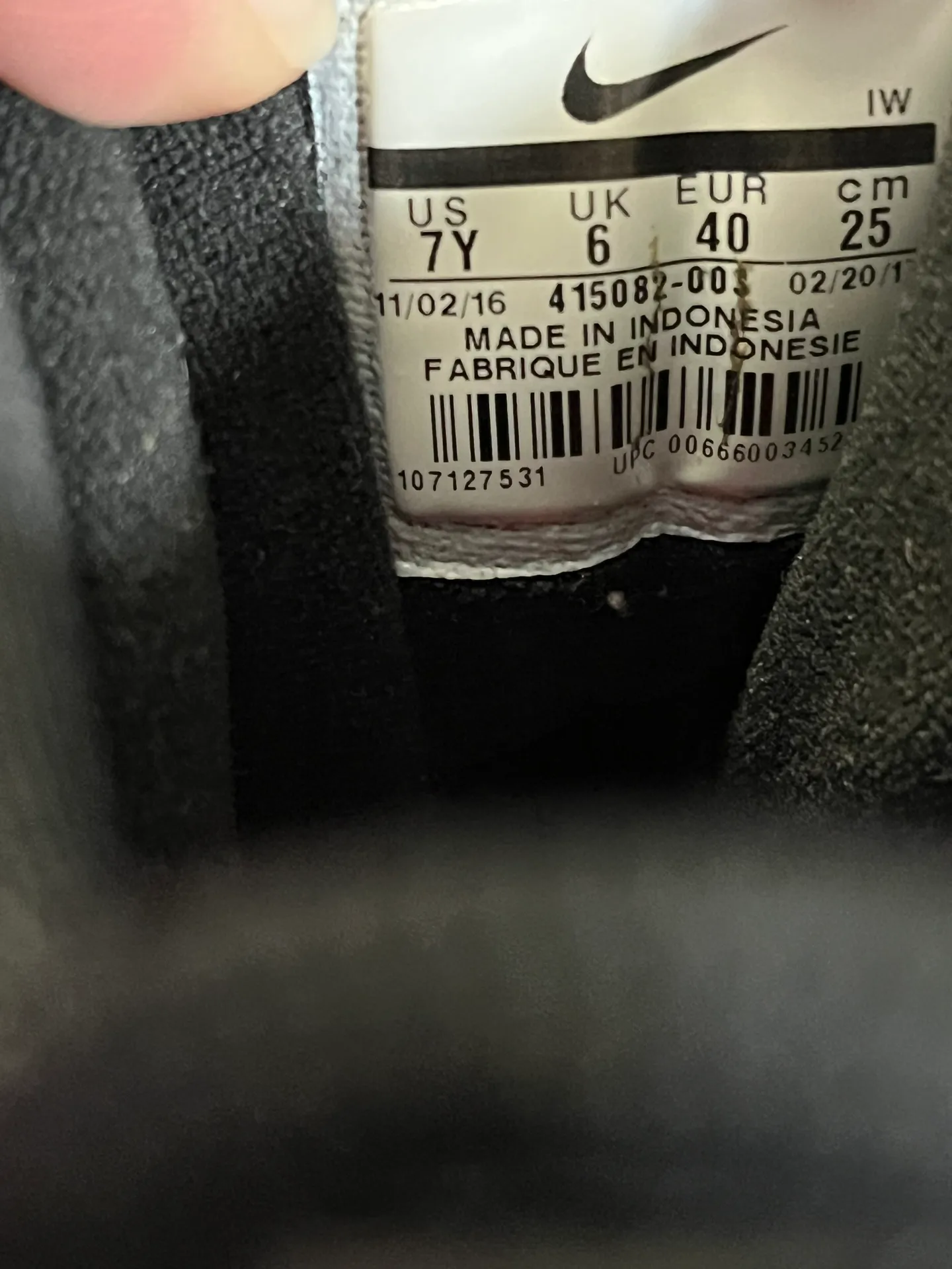 Air More Uptempo (GS) Black/Pink Blast Youth 7Y / women’s 8.5 - Image 8