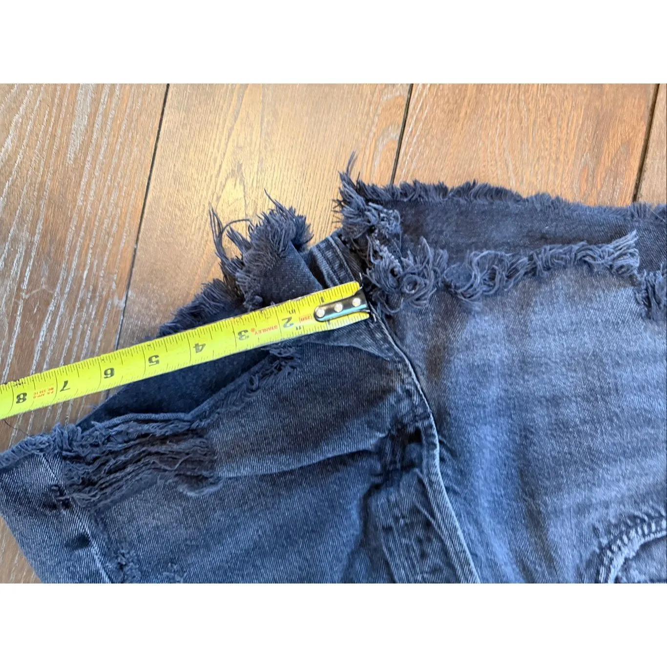 AGOLDE Parker Shorts In Black Size 25 - Image 7