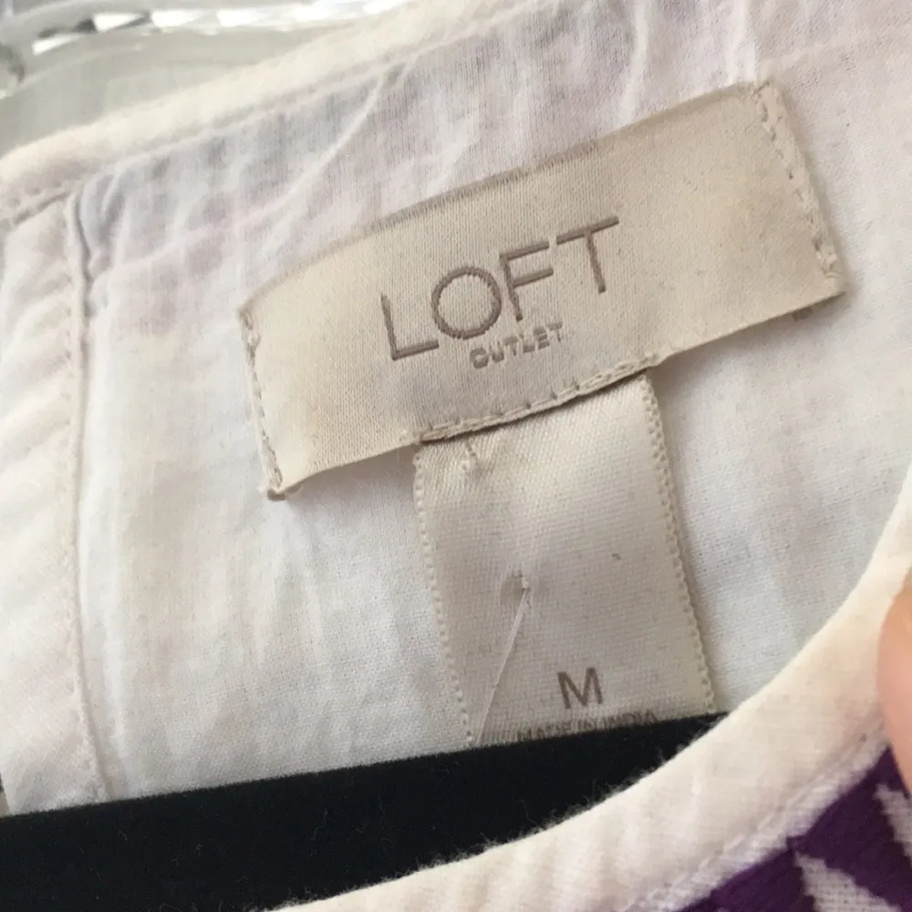 FINAL MARKDOWN Ladies’ LOFT Outlet Dress (M) - Image 3