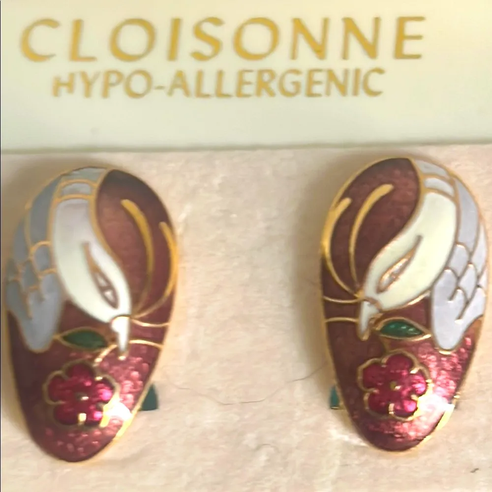 New Cloisonne Bird and Floral Design Enamel Pierced Earrings White - Image 3