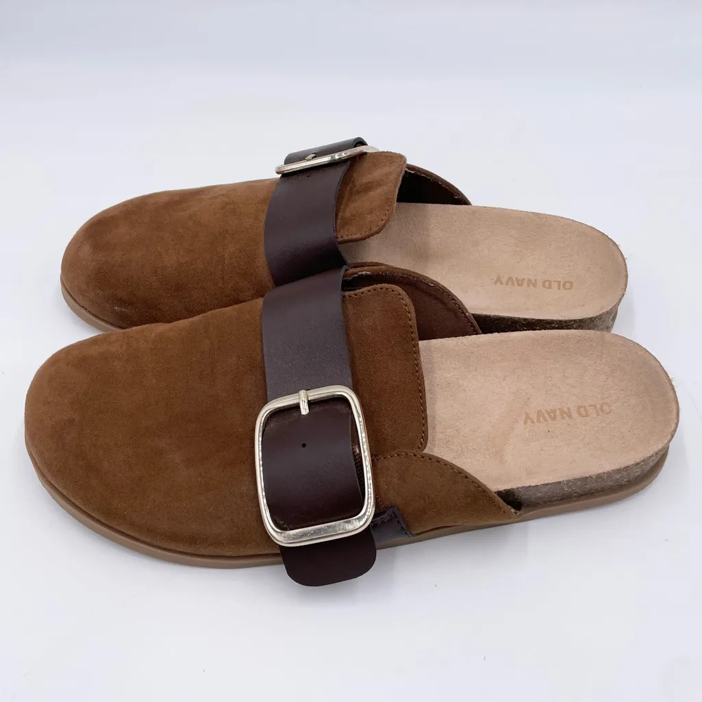 Old Navy Women's Faux Suede Clog Shoes Size 8 Chestnut Brown Chunky Buckle Y2K - Image 5