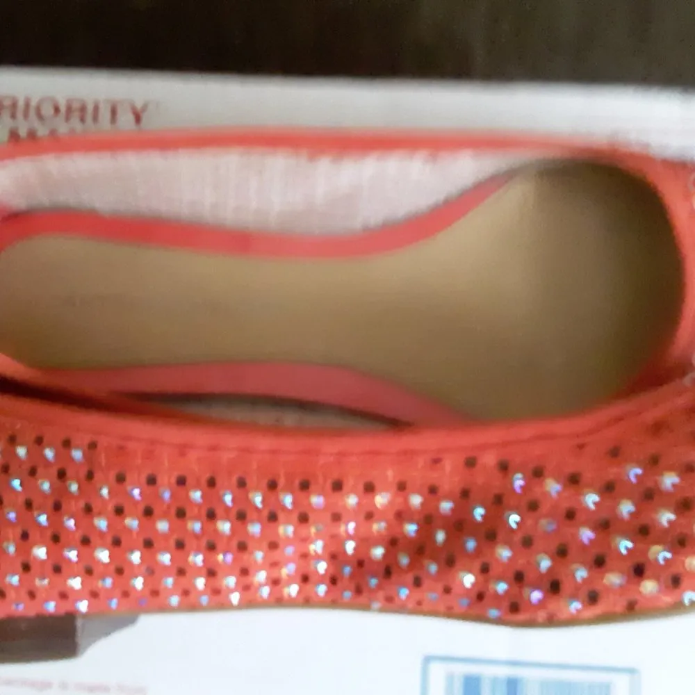 REDUCED! Orange studded flats Sz 9m - Image 7