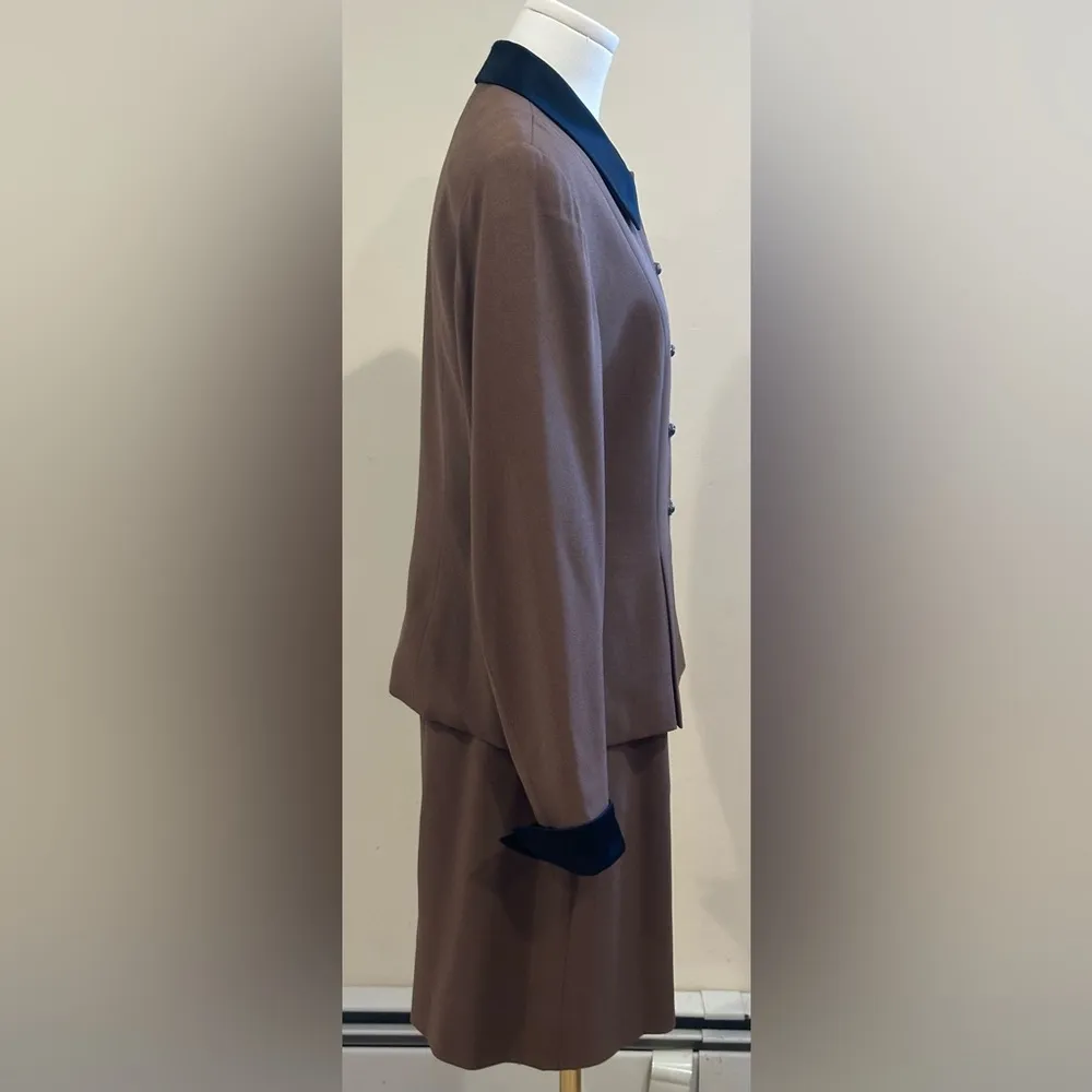 Seville Suit Brown Midi Skirt & Matching Jacket Set Sleeves Collar R Satin Sz 6 - Image 3