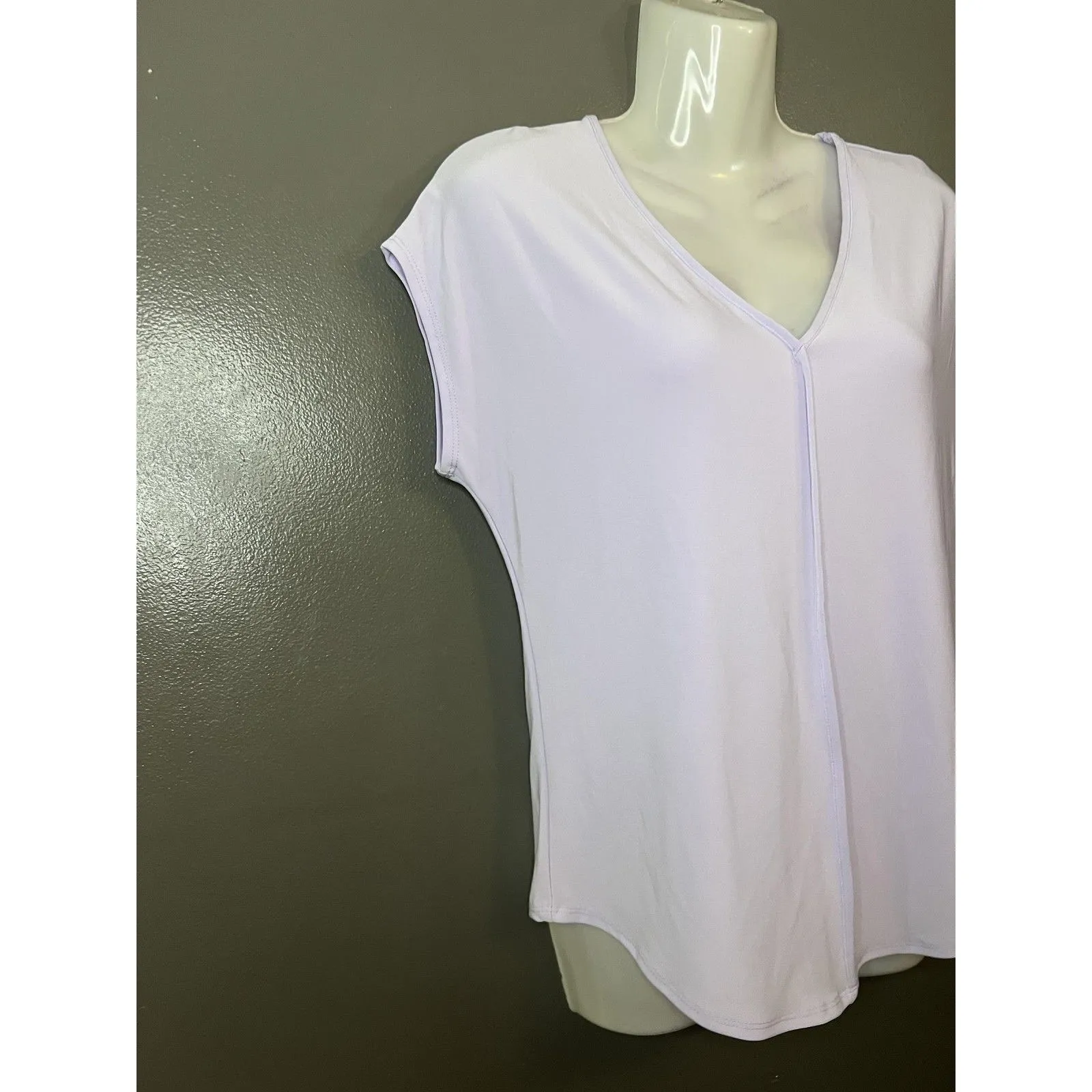 Bar III Blouse Womens XXS Purple Pearl Suit Separates V Neck Top NWT Stretch - Image 2