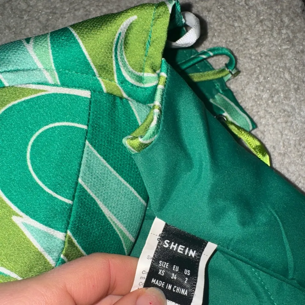 SHEIN Retro Print Lace-Up Corset Top - Image 4