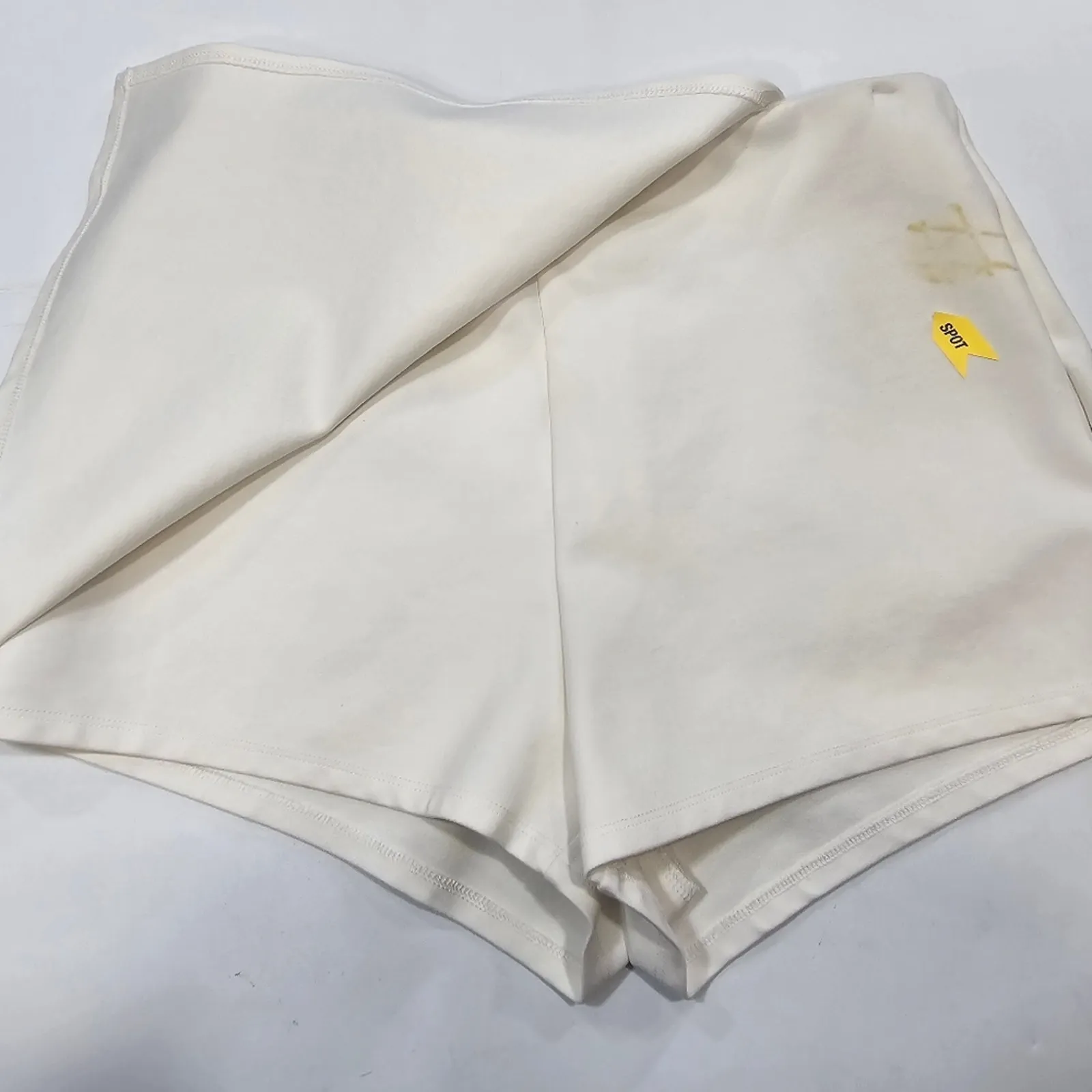 superdown  Sonya Skort in White Medium - Image 6