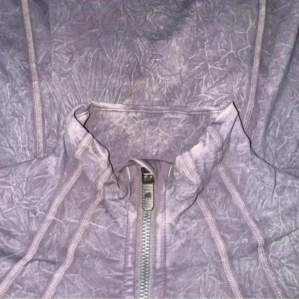 RARE Lululemon Define Jacket Ice Dye Size 6 - Image 6