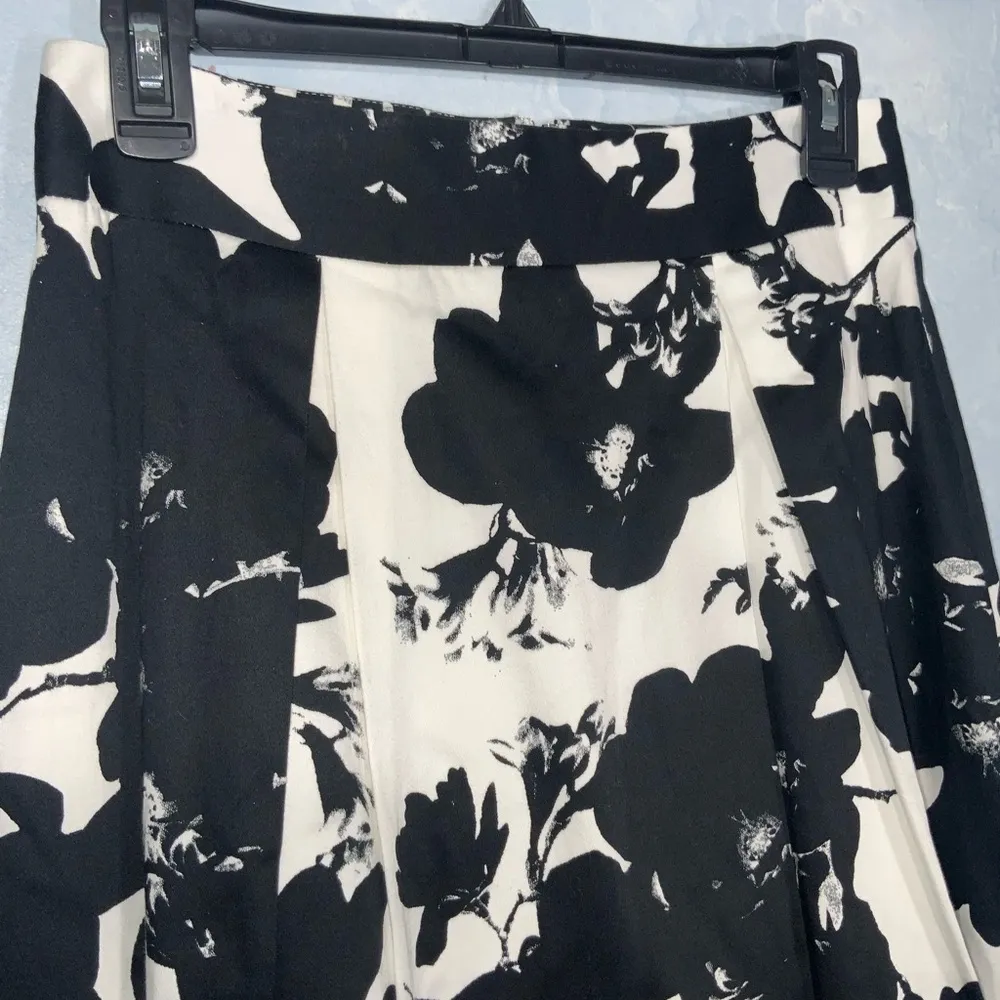 Antonio Melani Black & White Floral Flare Lined Pleats Skirt Office Casual Sz 4 - Image 4