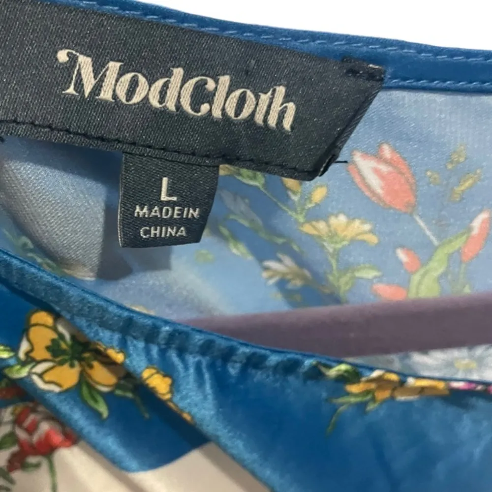 ModCloth Women's Sunlit Reverie Blue Short Sleeve Floral Dress Size Large - Image 5